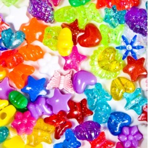 Plastic Craft Beads 454g. (1lb bag)